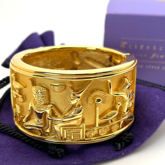 Gold Bracelet - Picture 2 of 12